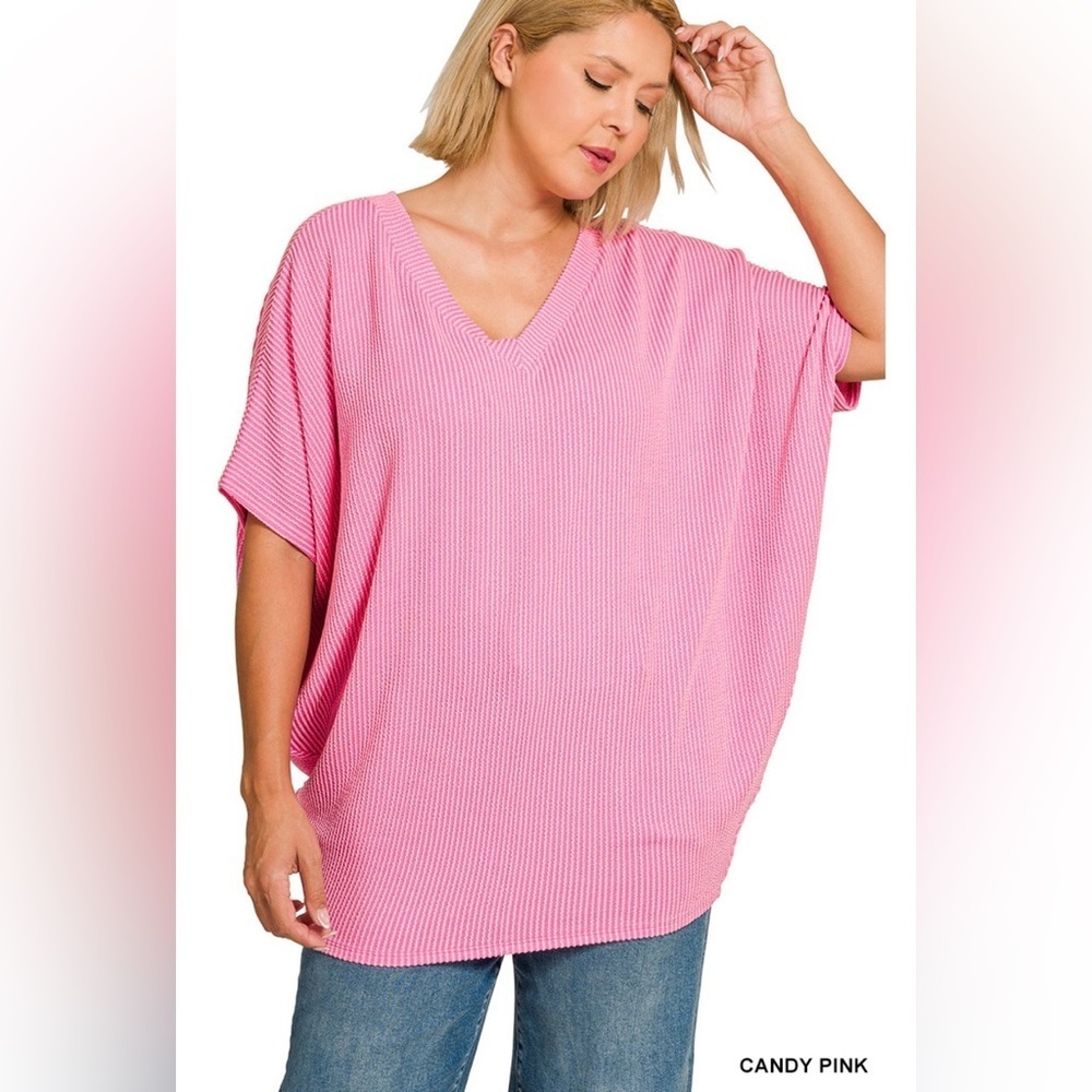 New!Plus Size 1X Zenana Outfitters Women's raised rib v-neck batwing top